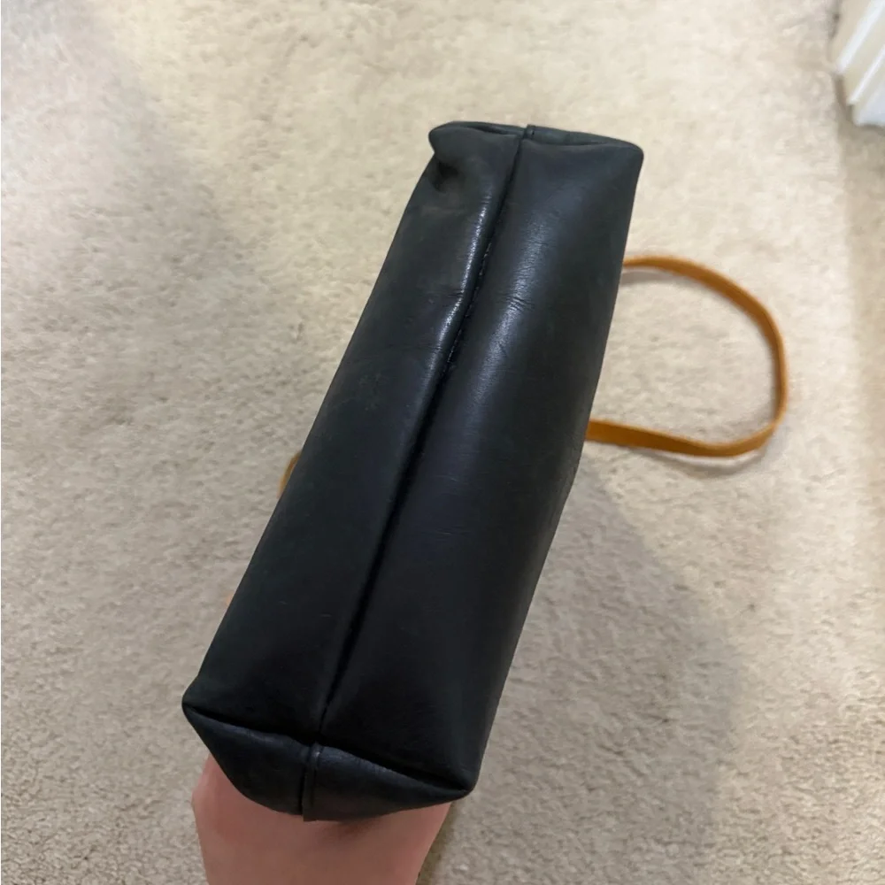 Able Leather crossbody - Picture 3 of 8